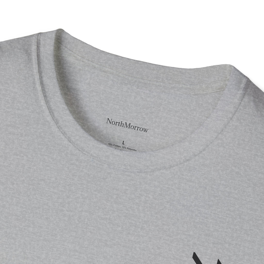 close up of the Gray t-shirt